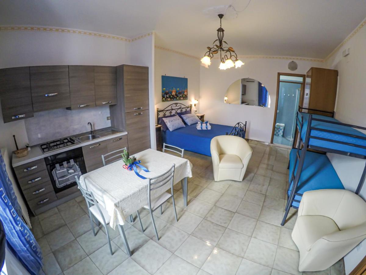 B&B La Strea Porto Cesareo Buitenkant foto