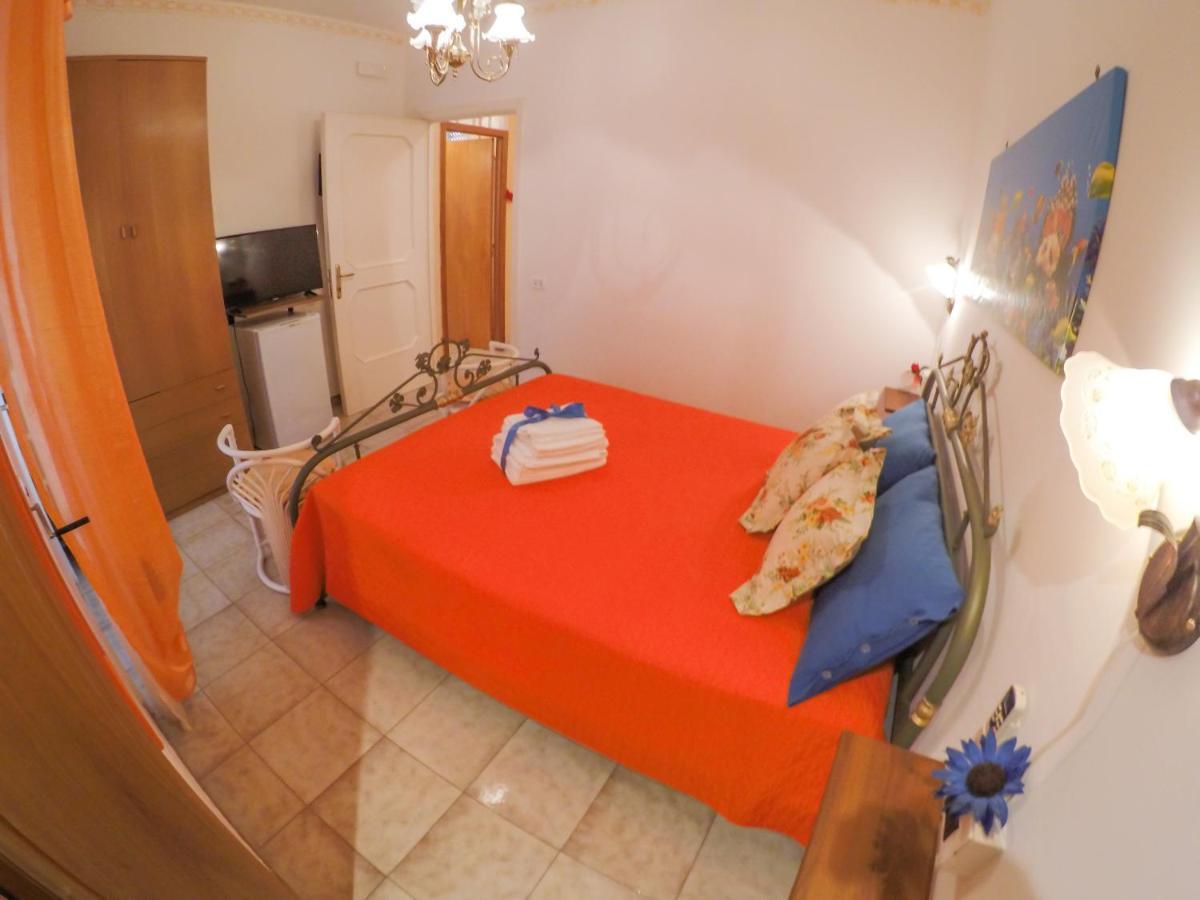 B&B La Strea Porto Cesareo Buitenkant foto