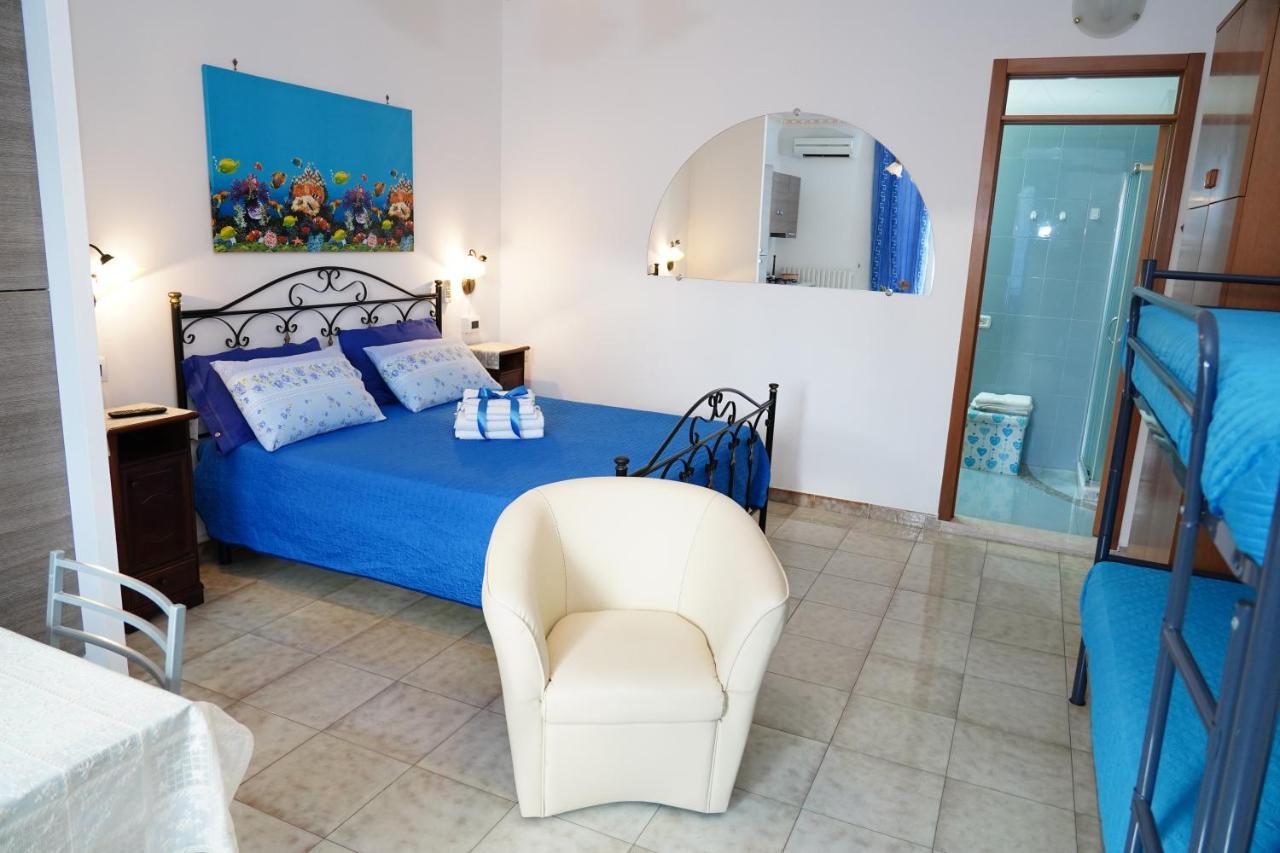 B&B La Strea Porto Cesareo Buitenkant foto